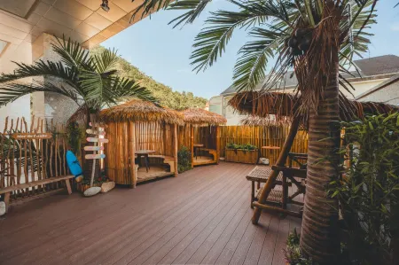 Mer de l'aube Hotel Отели рядом с достопримечательностью «HS Haeundae Shinil Church»