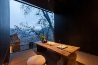 Wutong · shu Guest House (Xijiang Qianhu Miao Village Observation Platform Store) - 4 estrellas