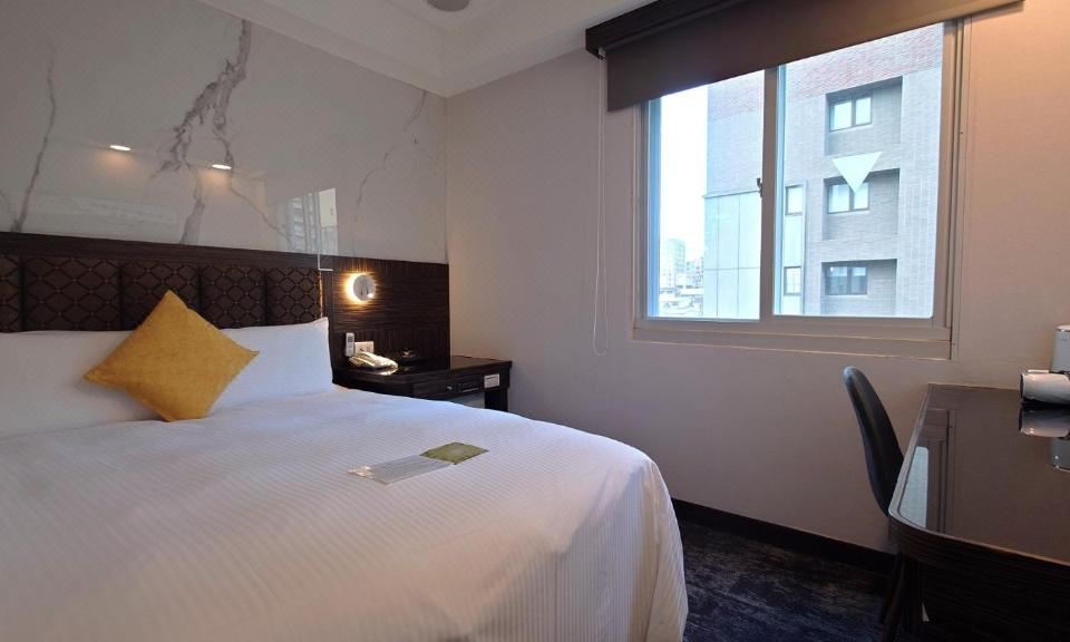 베이리 호텔 라운지 및 객실