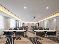 Xana Hotelle (Dehui New Oriental Shopping Mall Branch) โรงแรมในเต๋อฮุ่ย