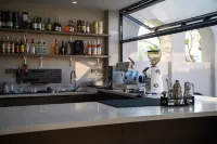 大理豐佑園·麓嶼拾光Villa海景民宿（洱海公園店） - 酒吧