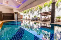 TOP Pool Villa Pattaya -  Casas de vacaciones
