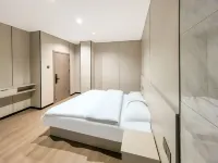 Luhang Cloud Inn (Xiamen Gaoqi International Airport Branch - 2-Star