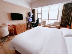 Jingfang Esports Hotel (Guangming Dajianli Shopping Center Store)