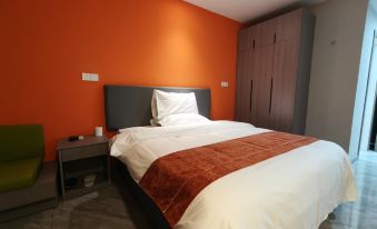 Ruihe Jingyu Hotel (Shanghai Hongqiao Airport Qibao Subway Station)