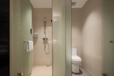 Convenient City Hotel (Suichuan County Government Pedestrian Street Wholesale City) Отели в г. Суйчуань