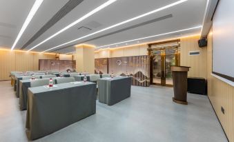 Yibo Hotel (Pazhou Exhibition Center Guangzhou Tower Branch)