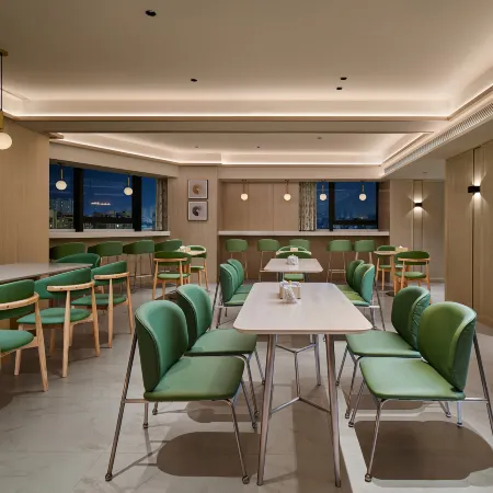 Meiji Hotel (Jiaozuo High-Speed Railway Station Wanda Plaza)