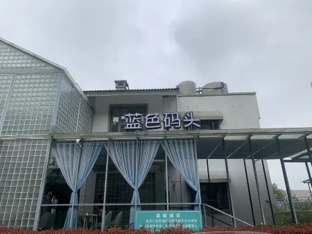 Hotel Falan Small Town