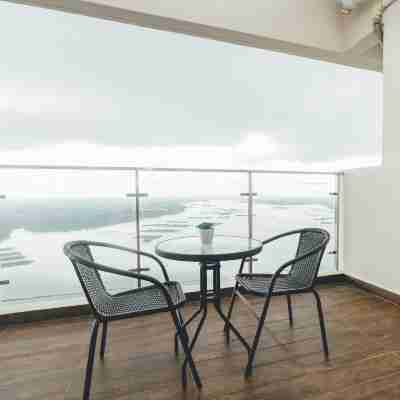 Danga Bay Pastel Hideout 3BR 7 pax Balcony View Hotel Exterior