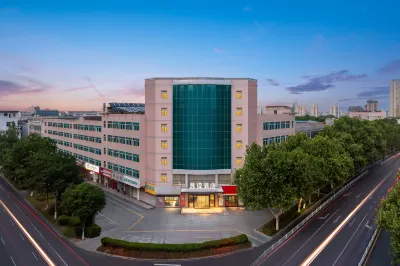 SCHENG HOTEL Hotels near Jinsha Park