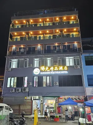 Sunshine Boutique Hotel Hôtels à : 