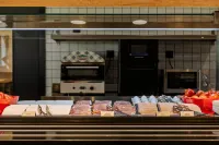 Ibis Budget Madrid Aeropuerto - breakfast
