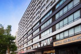 MACROLINK REGENT HOTEL
