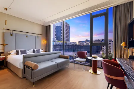 Suzhou Shantang Street City Gate Hospitality Courtyard Hotel