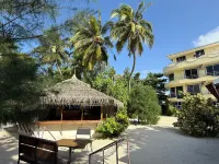 Noah Private Beach House Hotels in Lankanfinolhu
