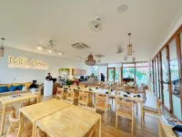 Melaka Hồ Tràm - Beachside Bungalows & Nature Retreat Các khách sạn ở Bình Châu