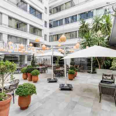 Marina Bay City Center Hotel Exterior