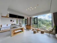 Yunxi Secretland • View the sunset of Dongzhai | Designer's best homestay (Zhaoxing Dongzhai Store) - parking