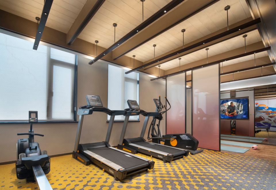 3. 햄튼 바이 힐튼..