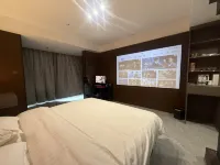Yuncheng L E-Sports Hotel (Xinghe Plaza)