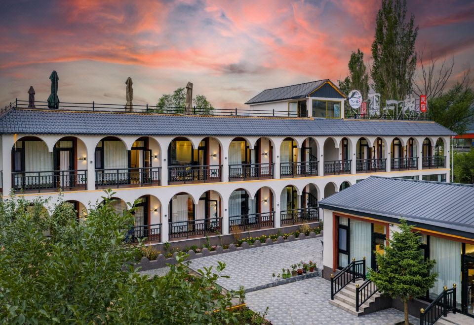 hotel overview picture