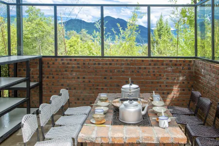 CloudNest Inn，Wenbi Lake，Lijiang Отели рядом с достопримечательностью «Wenfeng Temple»