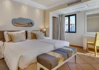 Pine Cliffs Suites