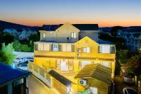 Kunming Dusk Glow WatchingSeagulls Smart Boutique Hotel Hotel berhampiran Pintu Naga Kunming