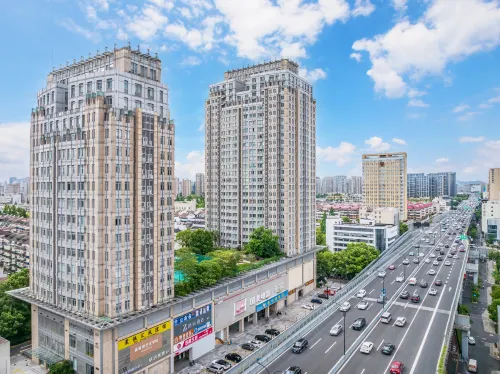 Home Inn Huaxuan Select Hotel (Hangzhou Yifu Hospital Shop) - 2-نجوم