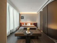 MisooHi Secret World Hotel (Zengcuo'an Branch, Huandao South Road, Xiamen) Hotels near Zengcuoan