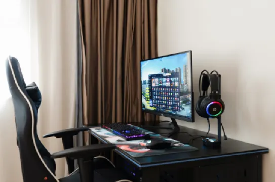 Lingjie E-Sports Hotel (Beihai Hepu High-Speed Railway Station)