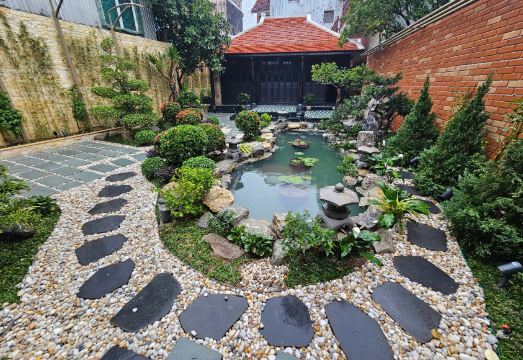 루미에르 빌라 후에의 세련된 객실 내부 모습