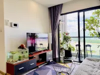 TPHOMES NEW CITY Hotels near Thu Thiem Bridge