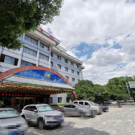 Lg Hotel