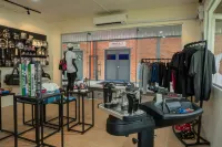 Bangi Resort Hotel - salle de sport
