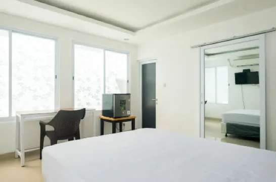 David Houses Nusa Dua Beach Bali Mitra RedDoorz Отели рядом с достопримечательностью «Пляж Саванган»