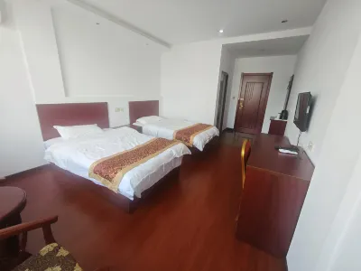 Fangfang Hotel Hotels near Loushanglou Pastoral Complex