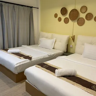 BG Prosper Hostel Отели рядом с достопримечательностью «Дон Муанг»