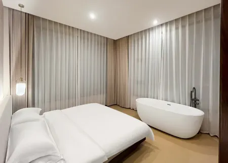 Litang Huaxi Yungu Hotel (Ririjia Village) Отели рядом с достопримечательностью «Xiazetong Village»