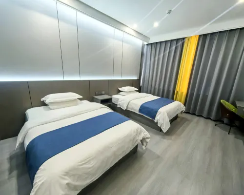 ZR·Light Luxury Hotel Hotels in Yongdeng