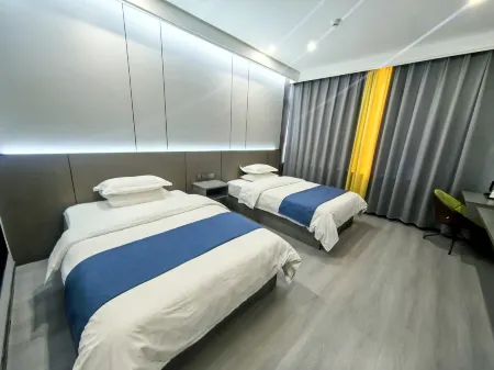 ZR·Light Luxury Hotel