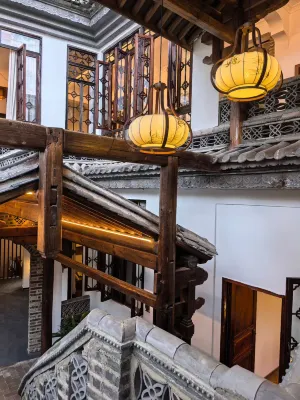 禾庭溪隱民宿（巍山古城店） - 山景