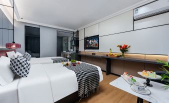 Guangzhou Pony Hotel (Jiangnanxi Fenghuang Xincun Subway Station)