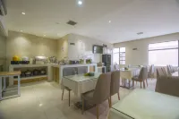 Tubola Hotel (Songzi Baiyun Road)