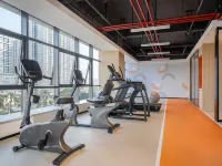 Holiday Inn ExpressChengdu Phoenix Mountain Hotels near Xindu