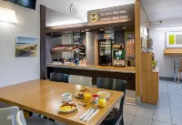 B&B HOTEL Bordeaux Mérignac Hôtel de Ville - breakfast
