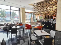 Dianwanjing E-sports Hotel (Lianshui Wuyue Plaza Branch)