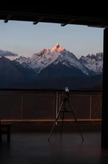 LOSTVILLA(Deqin Meri Snow Mountain) Hotels near Wunongding Viewing Platform