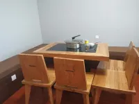 Zilanling Hostel (Zhongshan Scenic Area Houzaimen)